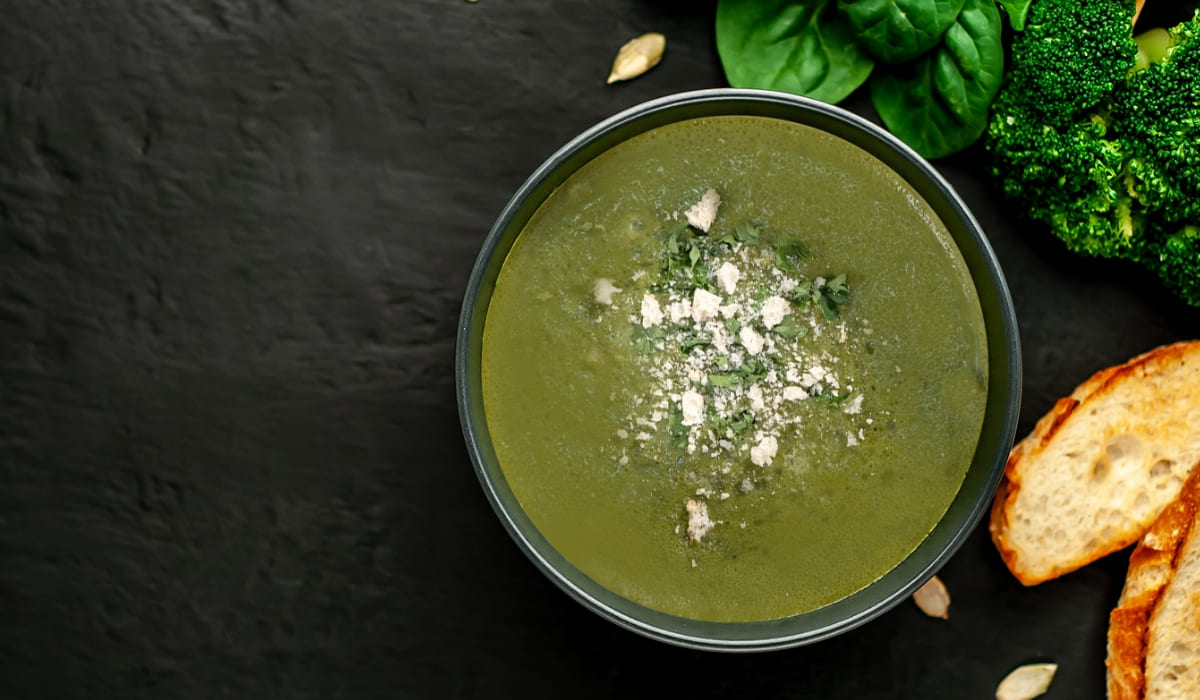 ほうれん草ガーリックプロテインスープイメージ